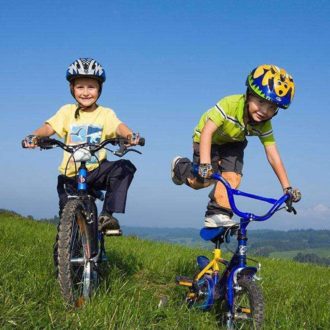 enseña a tu hijo a montar en bici
