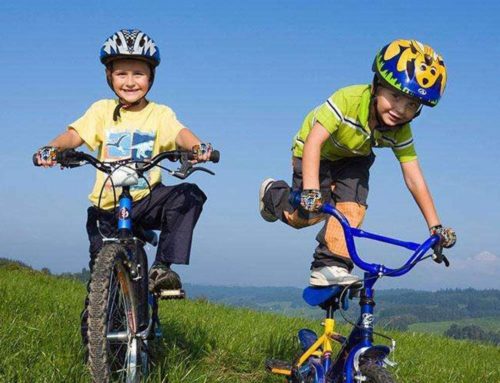 Claves para enseñar a un niño a montar en bici